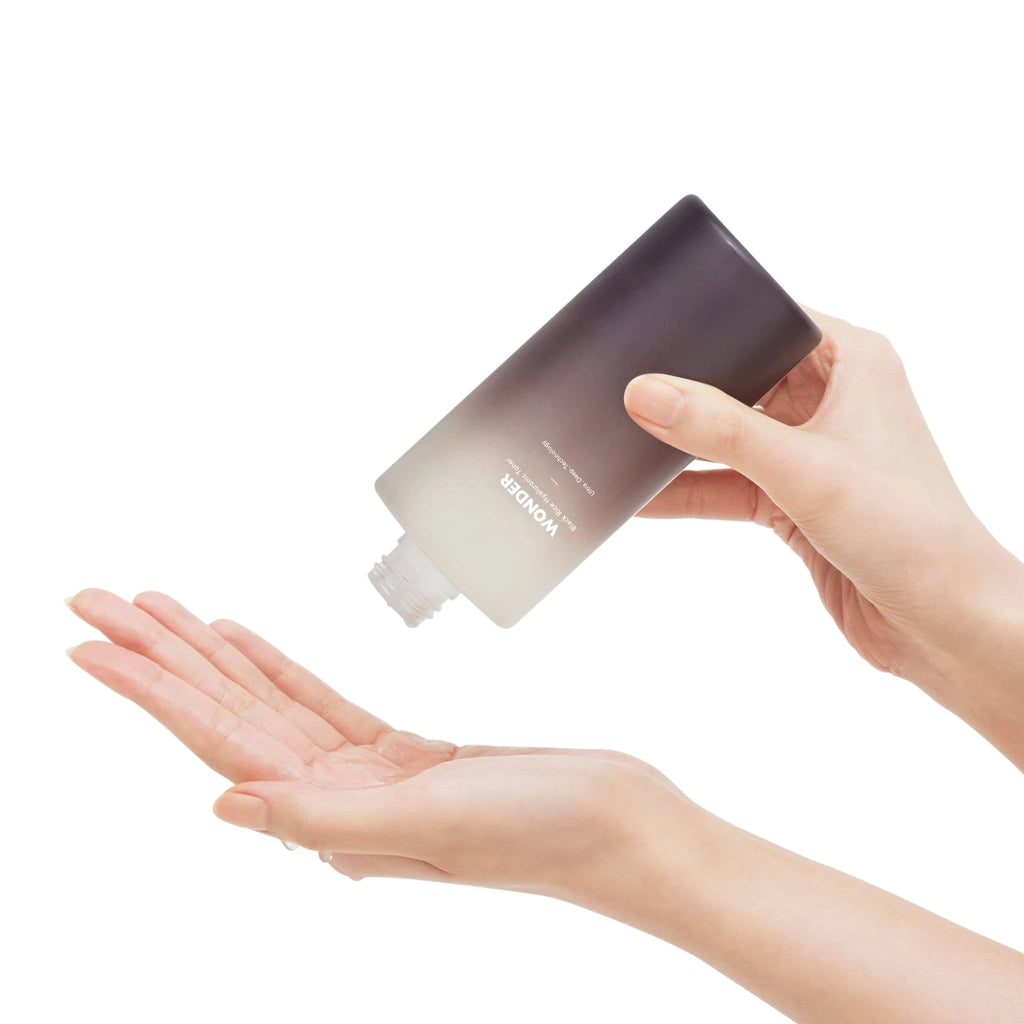 [ Haruharu Wonder] Black Rice Hyaluronic Toner 150ml - Authentic Korean Skincare Evoraa Pakistan